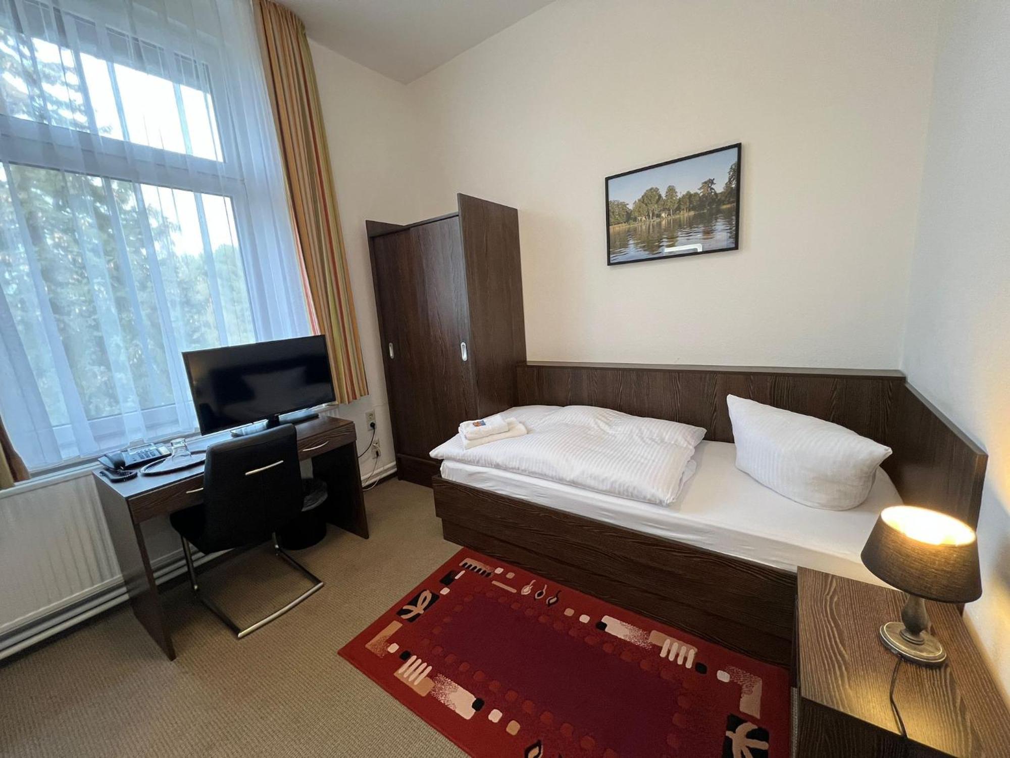 Hotel Seeschloesschen Грос-Кёрис Экстерьер фото
